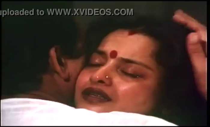 Rekha (Bollywood Actress) Sex Scene